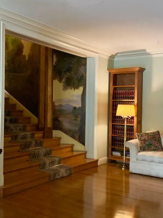 Historic Mansion In Montecito Santa Bárbara